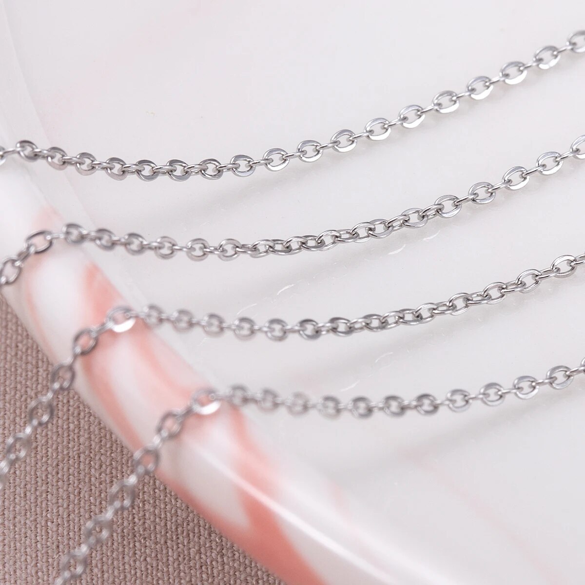 Cadenas finas en forma de O de - Body Jewellery reseña y precio