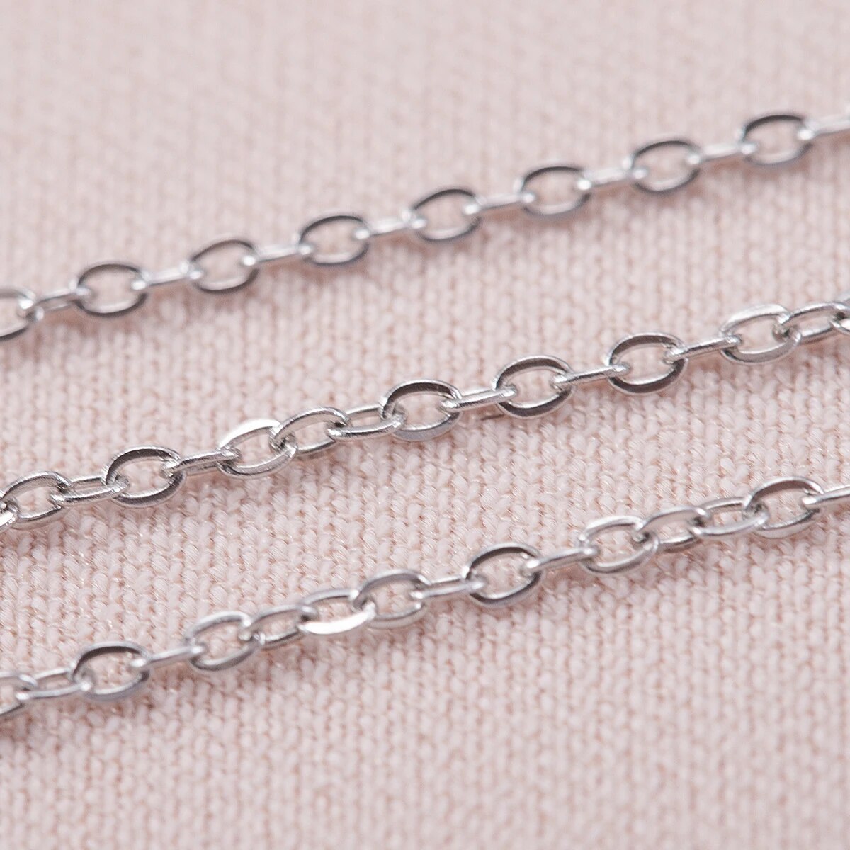 Cadenas finas en forma de O de - Body Jewellery reseña y precio